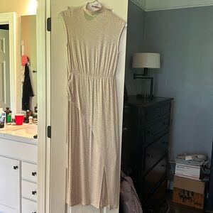 545 medium cream dress NWOT